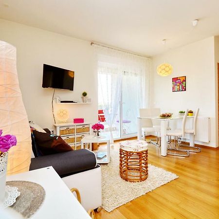 Apartment Vacation In Zadar - Mirna エクステリア 写真