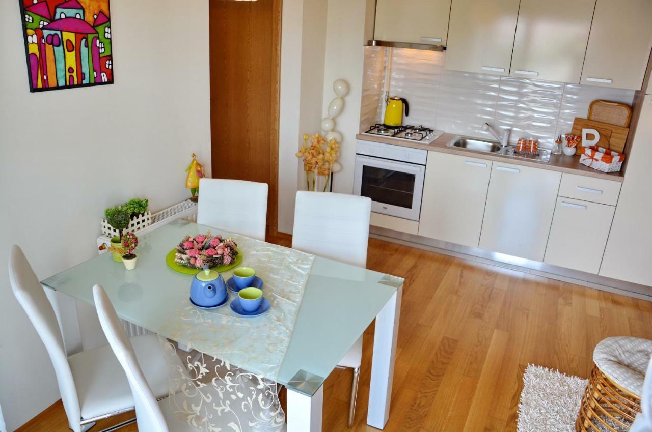 Apartment Vacation In Zadar - Mirna エクステリア 写真