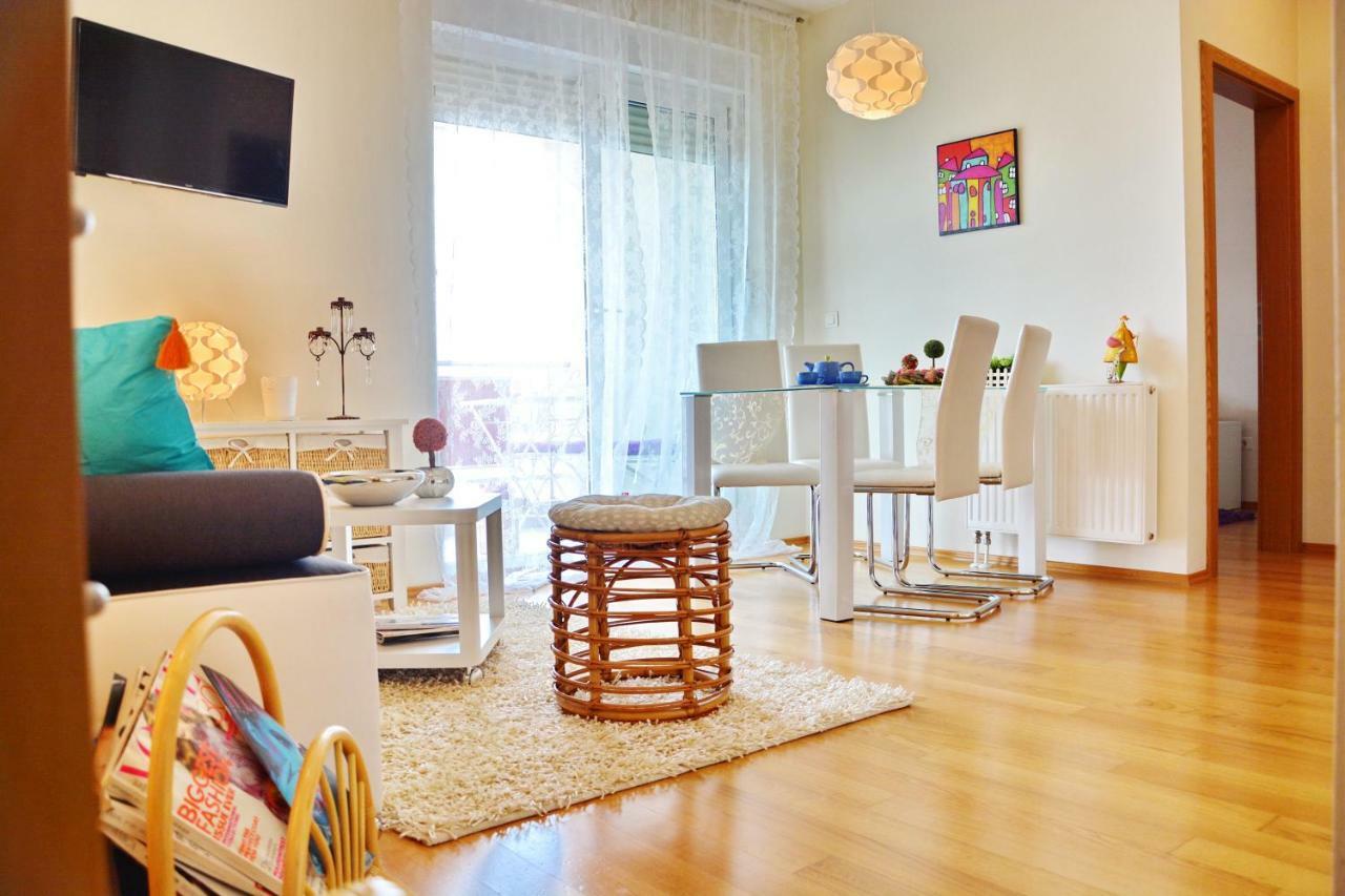 Apartment Vacation In Zadar - Mirna エクステリア 写真