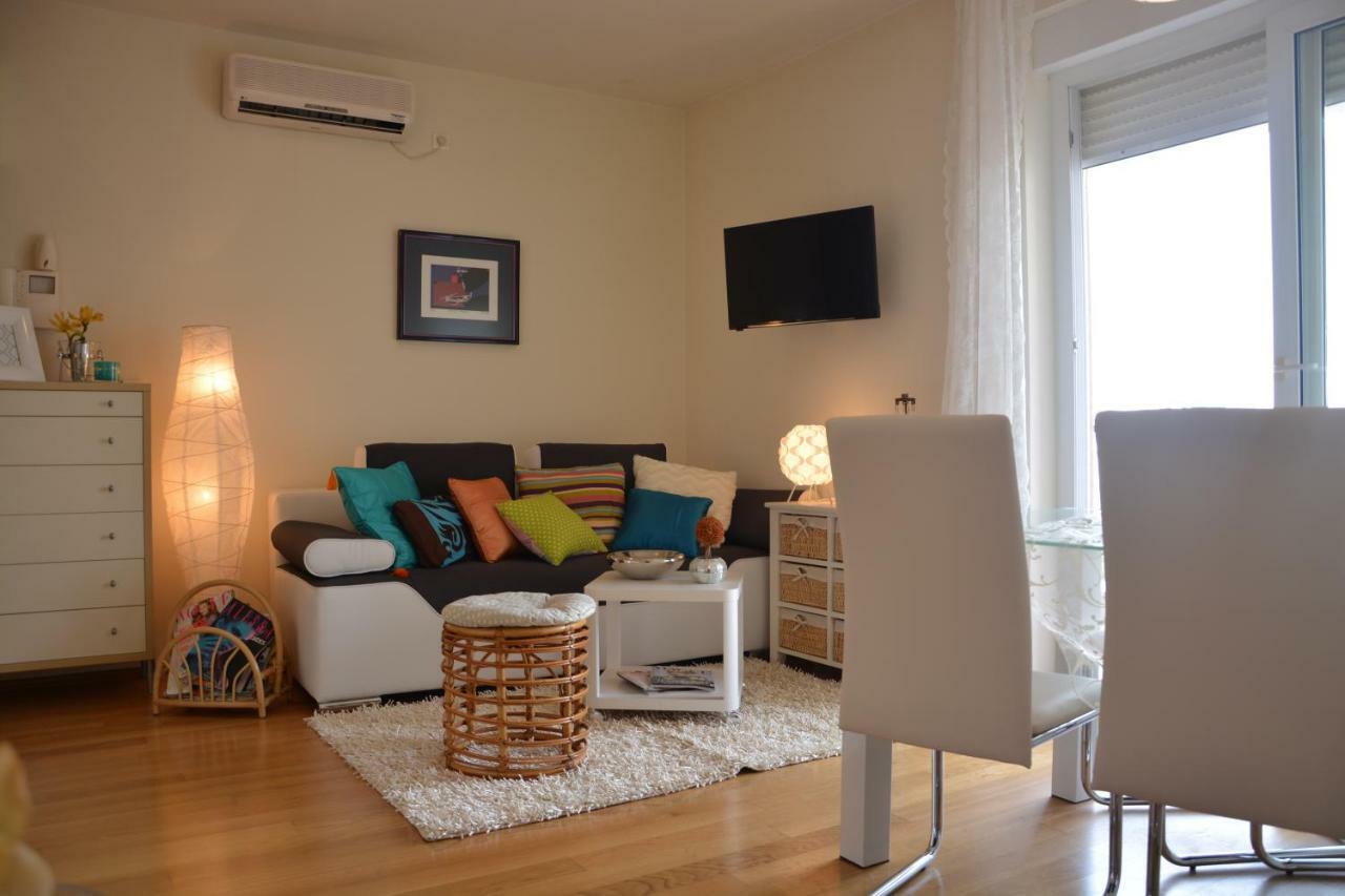 Apartment Vacation In Zadar - Mirna エクステリア 写真