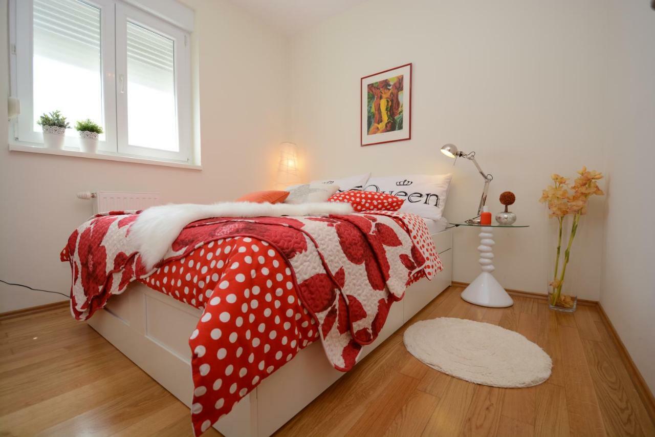 Apartment Vacation In Zadar - Mirna エクステリア 写真